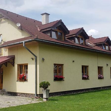 Penzion Hacienda Липтовска Осада Экстерьер фото
