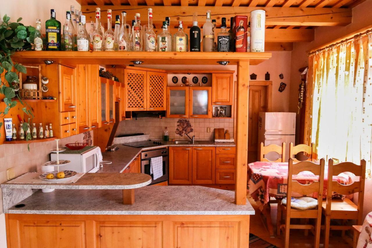 Penzion Hacienda Липтовска Осада Экстерьер фото