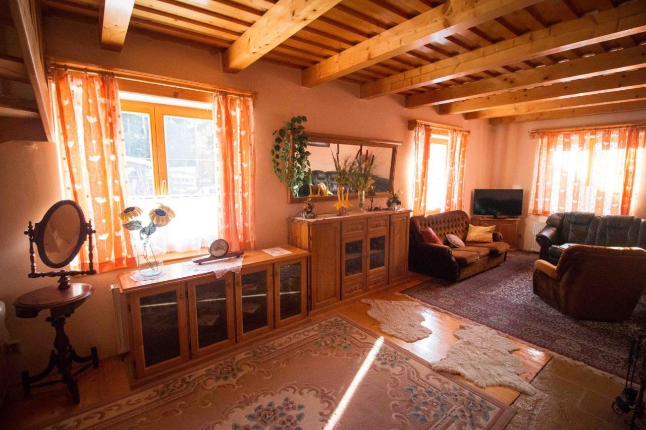 Penzion Hacienda Липтовска Осада Номер фото