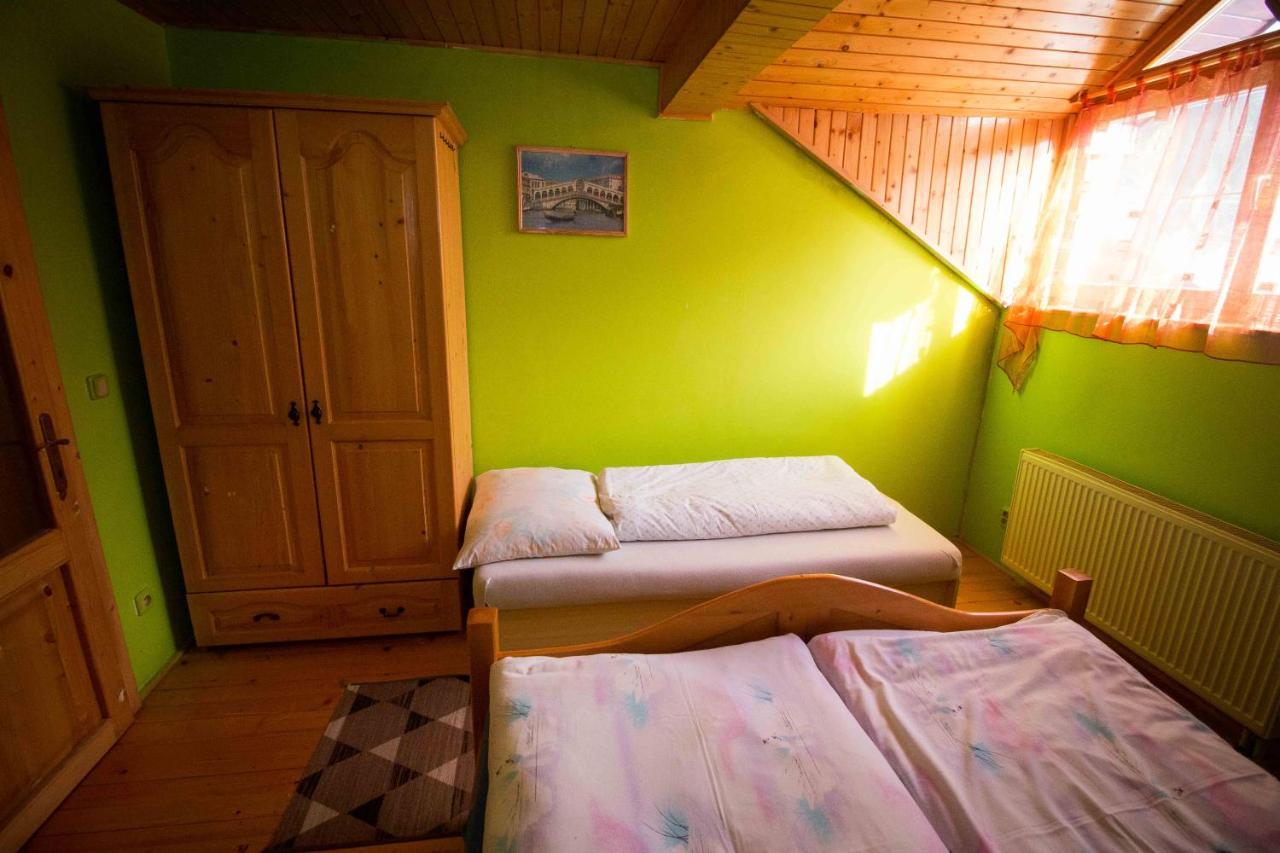 Penzion Hacienda Липтовска Осада Номер фото