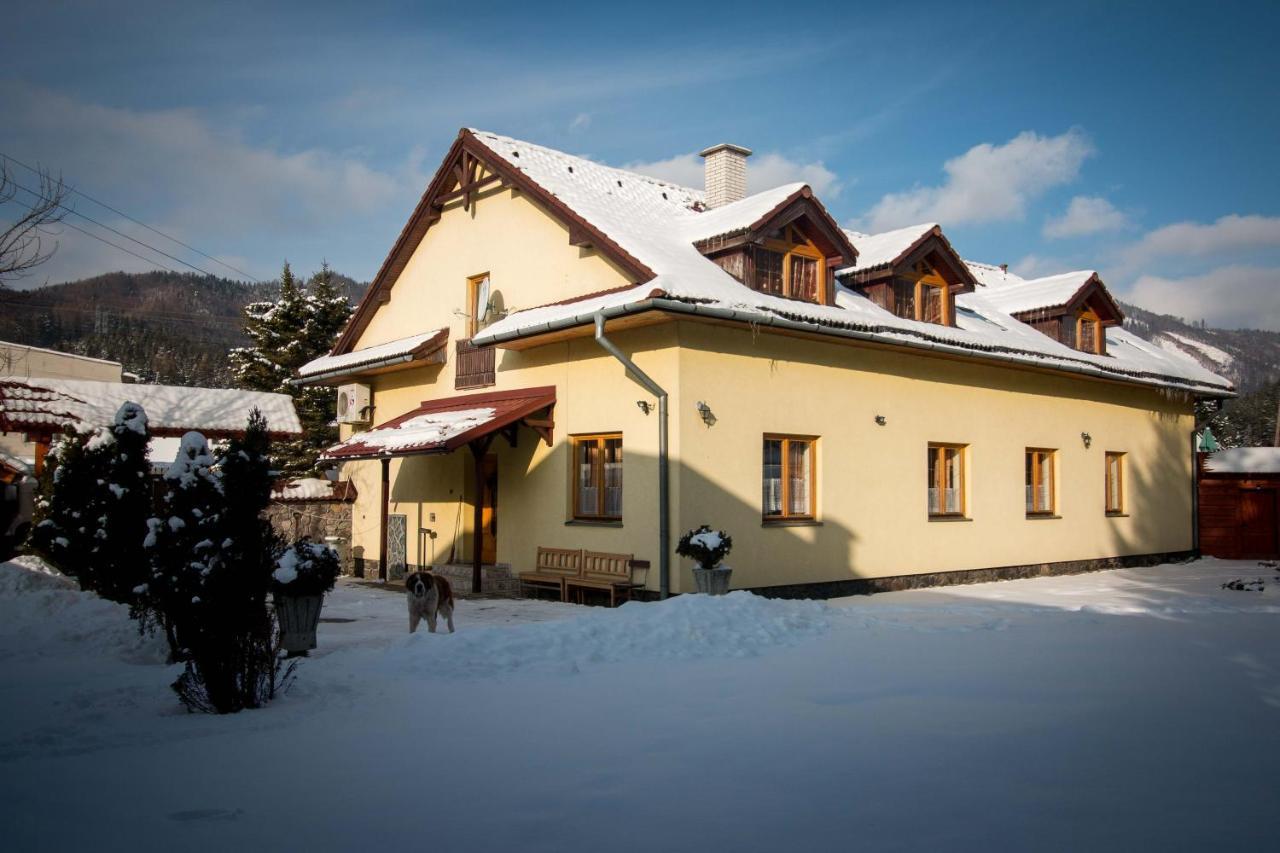 Penzion Hacienda Липтовска Осада Номер фото